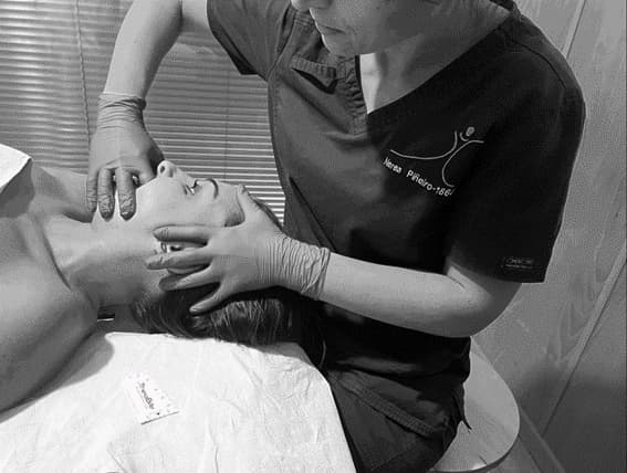 Centro de Fisioterapia Nerea Piñeiro en Barbadás